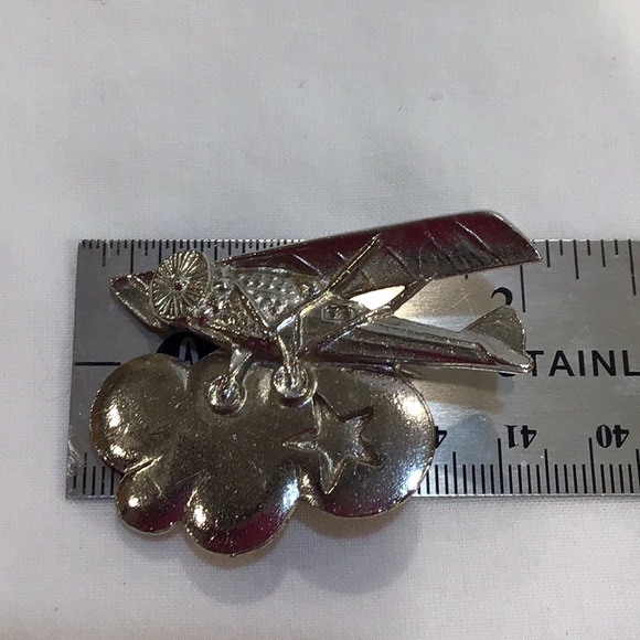 Vintage Biplane silver brooch w/ clouds & star - Picture 3 of 4
